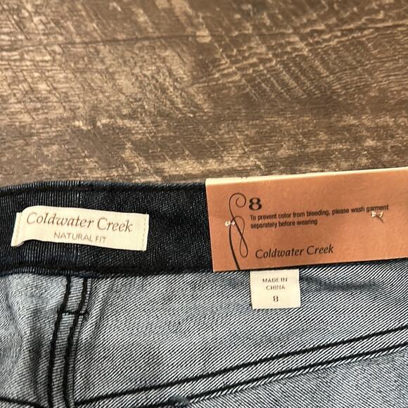 NWT Coldwater Creek Natural Fit Floral Cuff Crop Jeans  8 - Picture 6 of 7